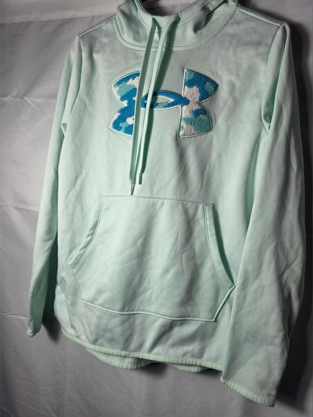 Under Armour Mint Green Hoodie with Blue Pattern Logo Small Like New Athletic